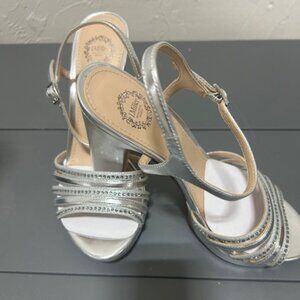 I. Miller Womens Sandal